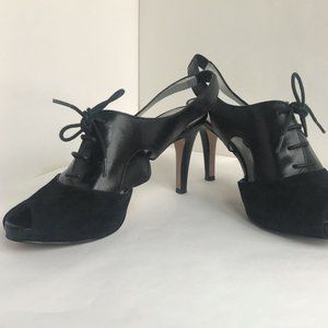 Tahari Black Patent Leather/Suede Lace-up Heels